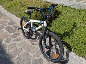Bicicletta BMX
