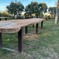 Tavoli artigianali in legno massello