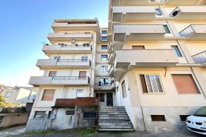 4 LOCALI A SAN GIORGIO DEL SANNIO