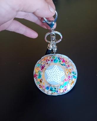 Portachiavi pendente rotondo paillettes 