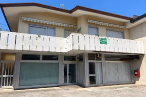 COMPLESSO IMMOBILIARE COMPOSTO DA LOCALE COMMER...