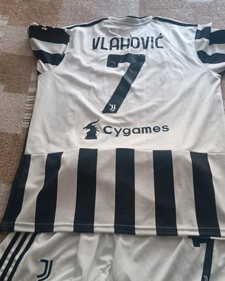 completo Adidas Juventus Vlahovic 7 