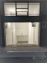 Garage con posti moto