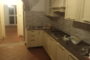 Villetta bifamiliare libera su tre lati