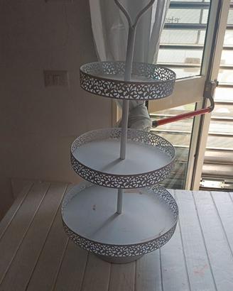 Alzata decorativa a 3 piani in metallo bianco