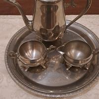 Set da the laccato in argento