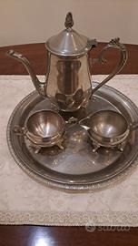 Set da the laccato in argento