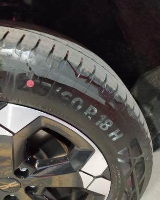 Pneumatici estivi Continental NUOVI 215/60 R18