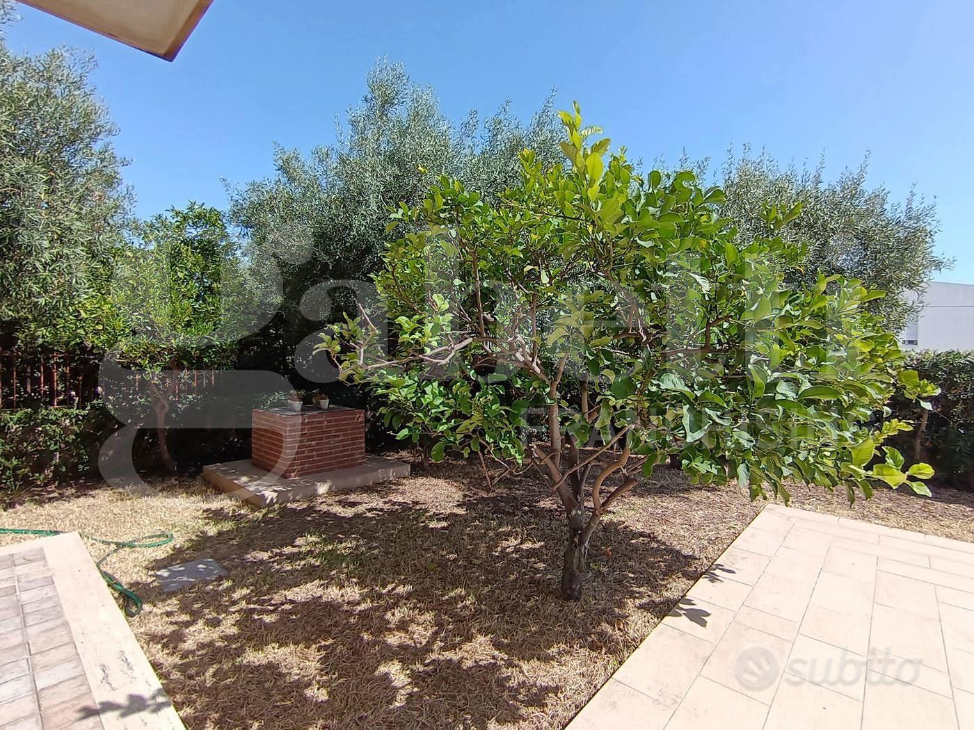 Casa – Siracusa, Villaggio Elios, Carrozzieri - Vista 3