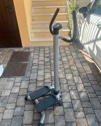 Attrezzo ginnico stepper