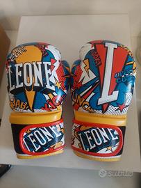 2 paia di Guantoni e caschetto boxe bambino