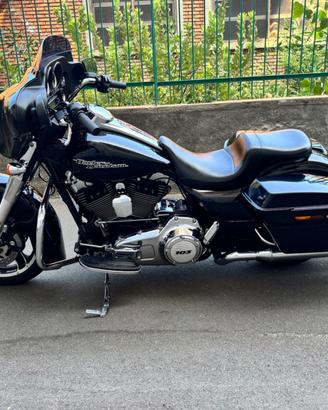 Harley - Davidson  Street glide 2012