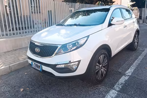 PER CAMBIO ESIGENZE FAMIGLIARI  kia Sportage 2016 