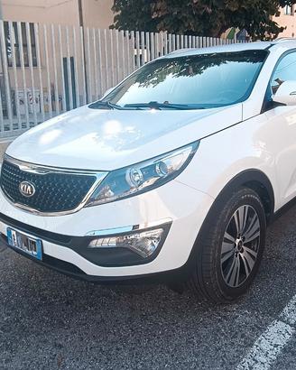 PER CAMBIO ESIGENZE FAMIGLIARI  kia Sportage 2016 