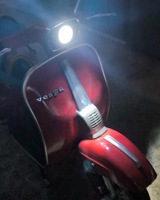 Faro a Led  per Vespa 50 Special