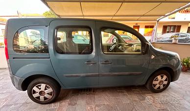 new kangoo benzina 