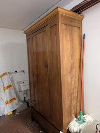 Vecchio armadio anni 50 -60"in legno noce 