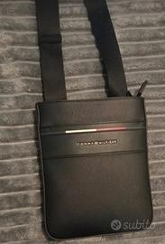 Borsello a tracolla Tommy Hilfiger 