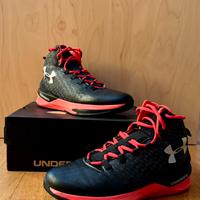 Scarpe basket Under Armour ClutchFit Drive 3