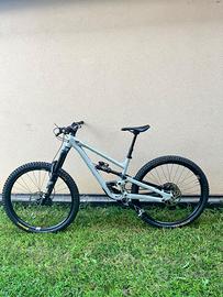 Yt Capra 29 CORE 2 | Enduro taglia M