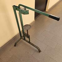 Tappatrice manuale vintage