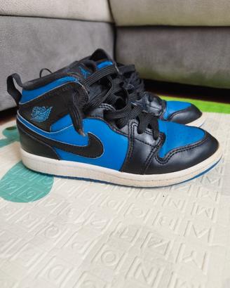Nike Jordan Mid 1 numero 32 