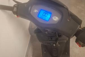Scooter elettrico a pedalata assistita