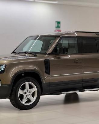 Defender - (2019) LAND ROVER 110 3.0D I6 20...