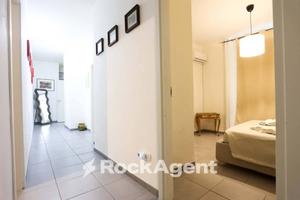 VIA TRIBUNALI AD.ZE QUADRILOCALE RISTRUTTURATO