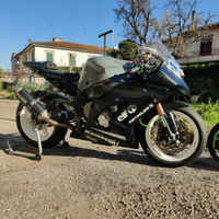 Kawasaki ZX10R Pista moto