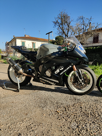 Kawasaki ZX10R Pista moto