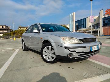 Ford Mondeo stato