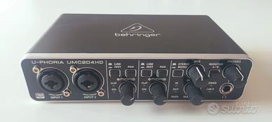 Scheda Audio Behringer  Umc 204hd