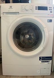Lavatrice Eletrolux PerfectCare 600 6kg