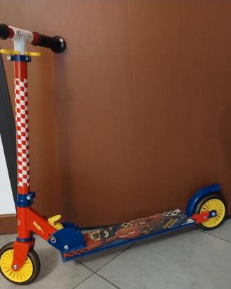 Monopattino Cars bambino