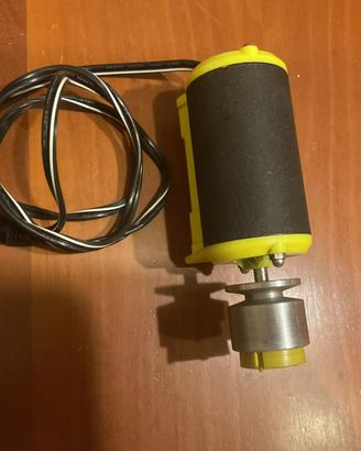 Avviatore elettrivo 12 volt per aereo modellismo.