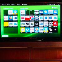 TV Sony 4k 55” 3D Bravia X90B e accessori