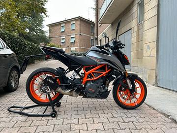 KTM Duke 390