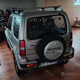 Suzuki Jimni 2008 argento - buone condizioni