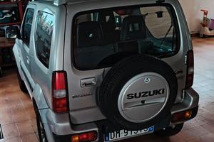 Suzuki Jimni 2008 argento - buone condizioni