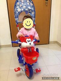 Triciclo orsetto rosso con pedali 