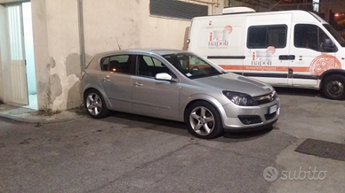Opel Astra H 1700 diesel