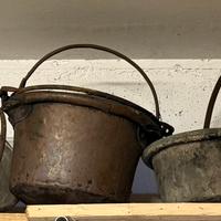 Varie pentole in rame