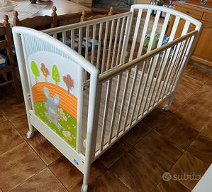 Lettino e fasciatoio pali