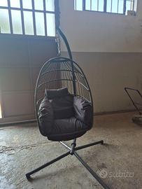 Poltrona sospesa a dondolo