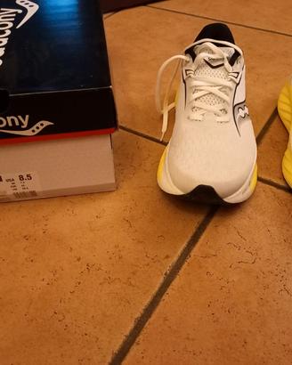SCARPE RUNNING