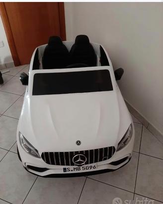 Automobile bambino