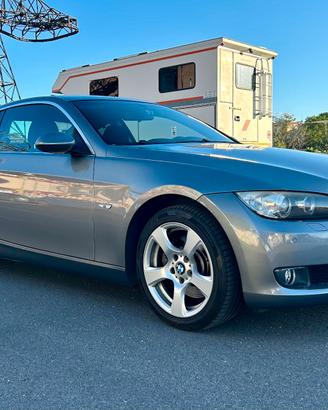 BMW serie 3 coupè E92 325xi N52