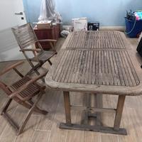 Tavolo da giardino con 6 sedie in legno di acacia