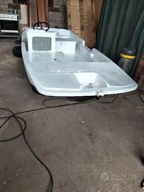 Barca boston whaler 13